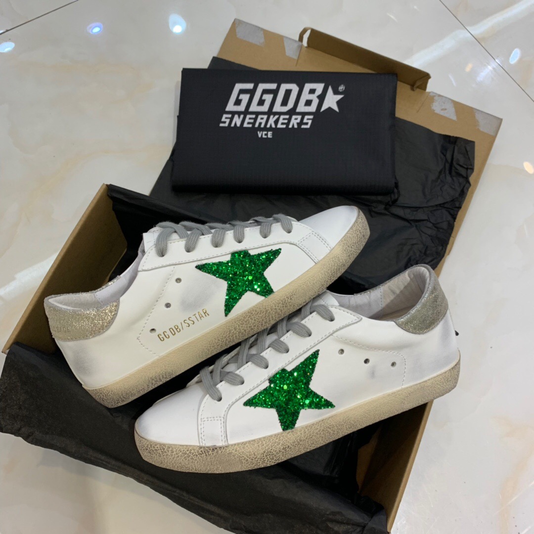 GOLDEN GOOSE 골든구스 남녀공용 스니커즈