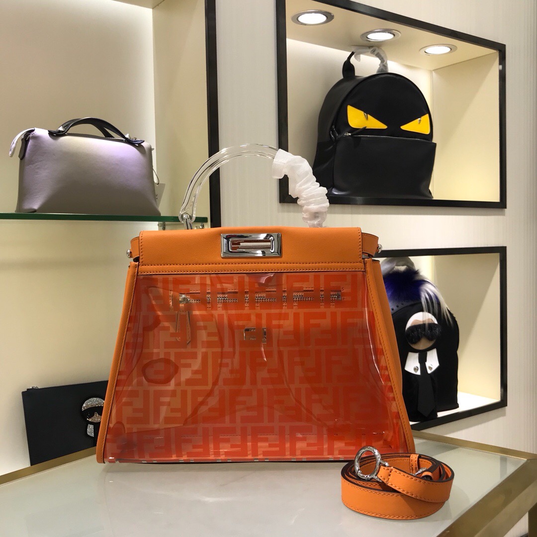 FENDI 펜디 피카부 미듐