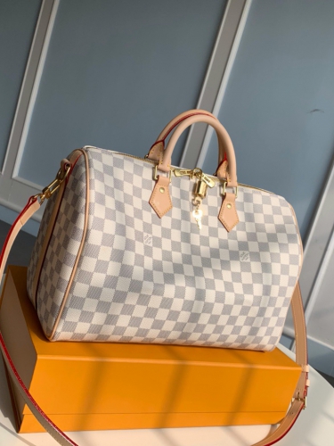 LOUIS VUITTON 루이비통 반둘리에 35 N41372