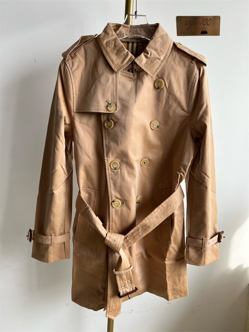 버버리 바람막이 9584